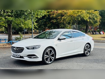 Used Vauxhall Insignia 2018 for sale - 79610850: Photo