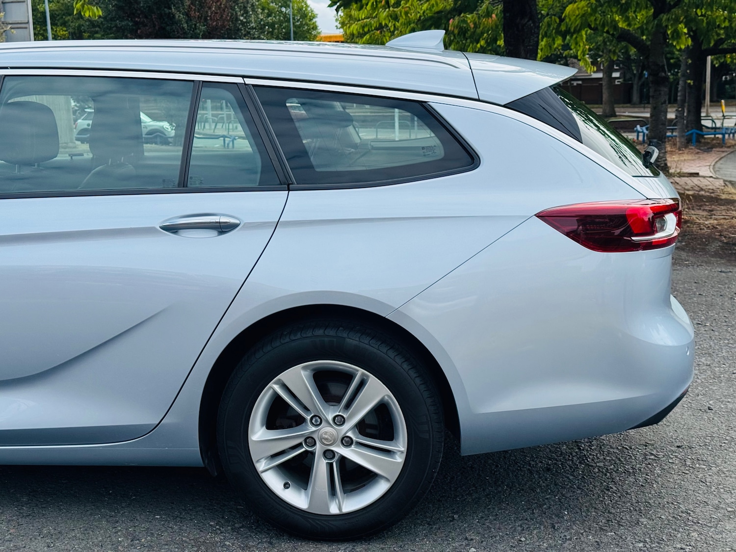 Used Vauxhall Insignia 2017 for sale - 76204682: Photo 13