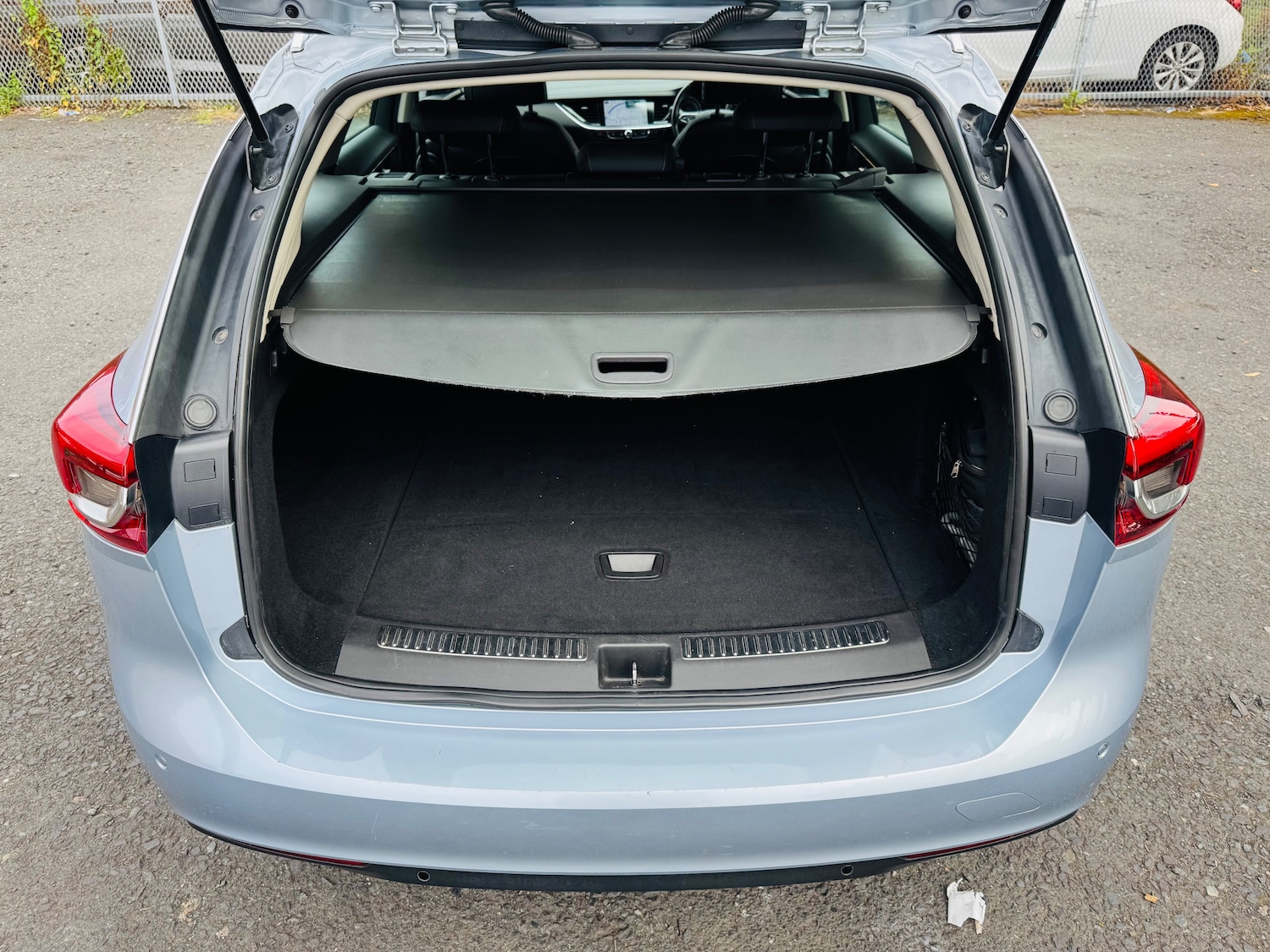 Used Vauxhall Insignia 2017 for sale - 76204682: Photo 30