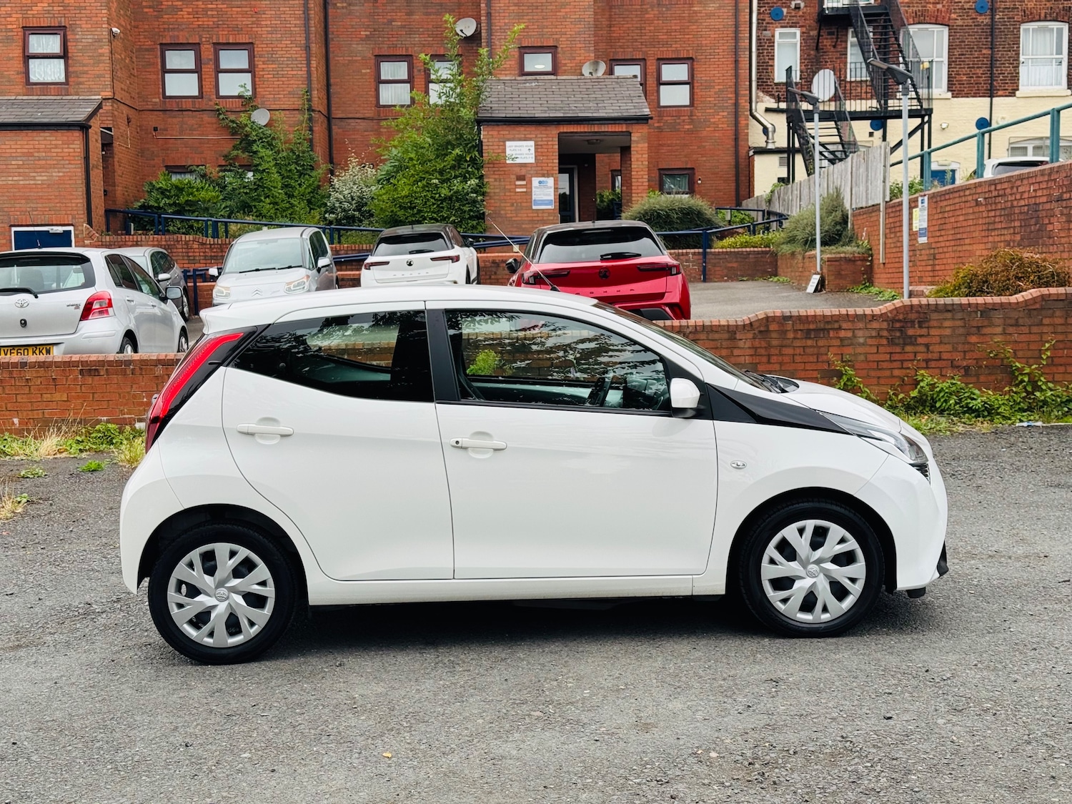 Used Toyota Aygo X 2021 for sale - 76204690: Photo 8