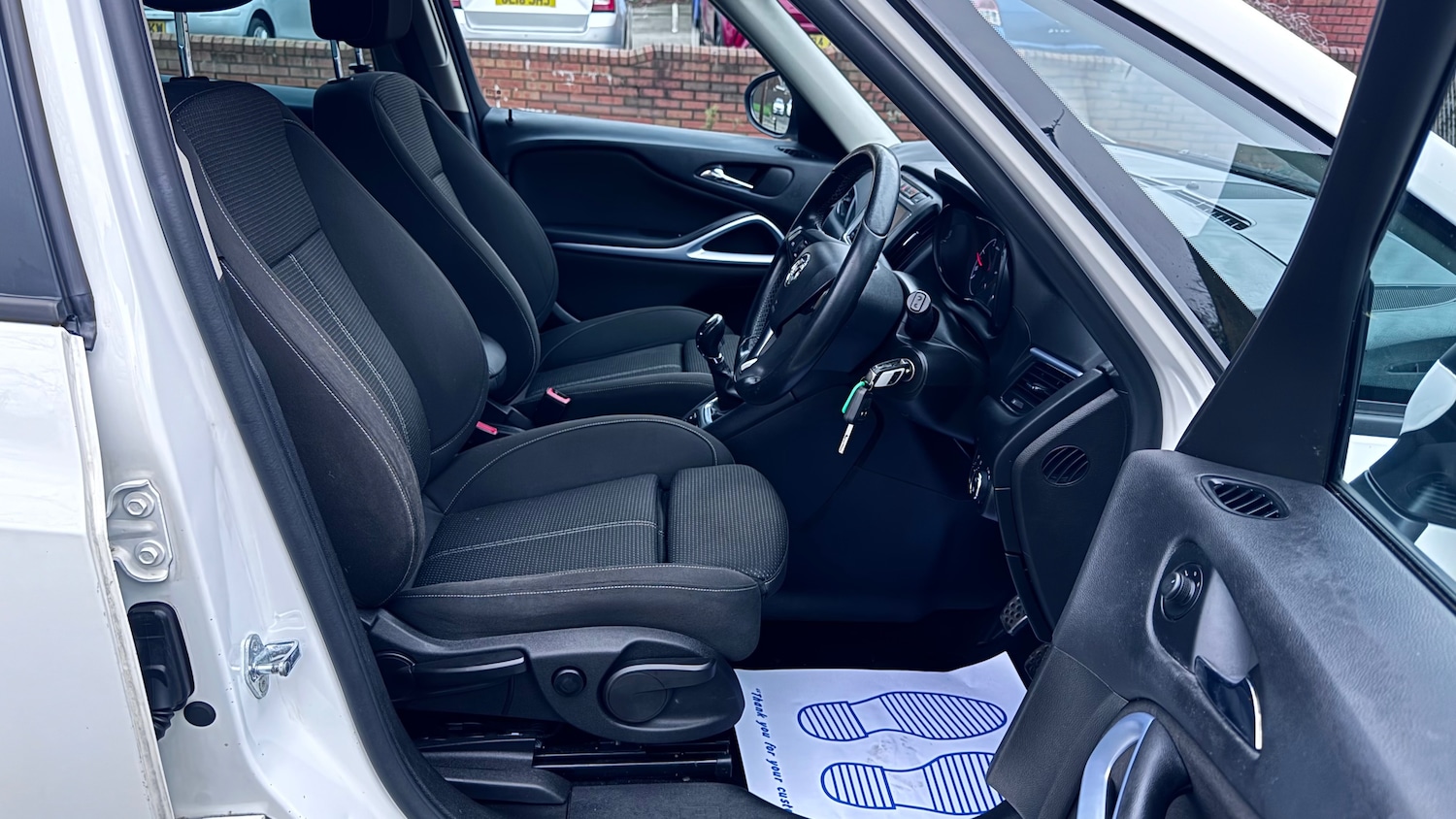 Used Vauxhall Zafira 2016 for sale - 77053551: Photo 20