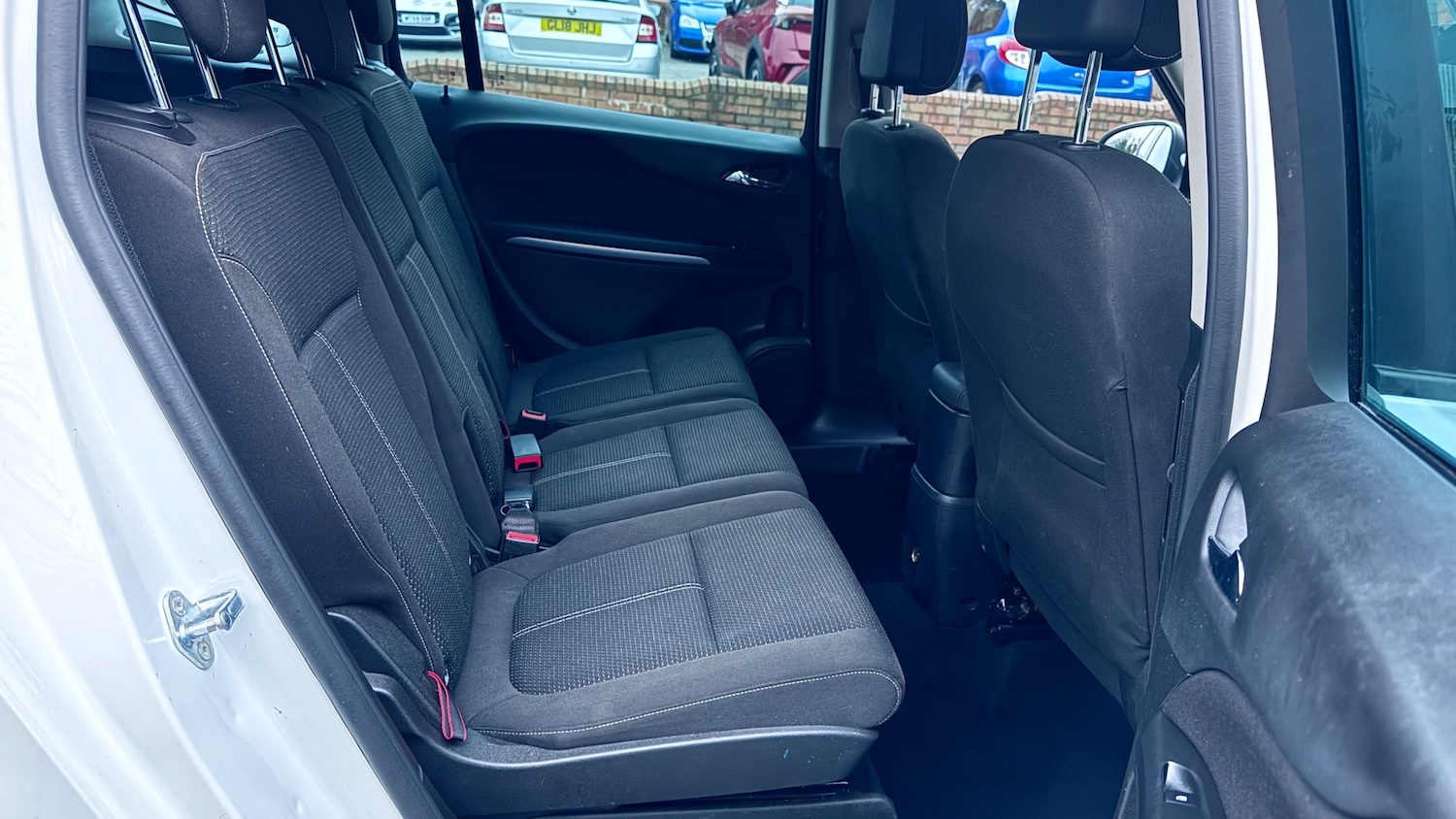 Used Vauxhall Zafira 2016 for sale - 77053551: Photo 21