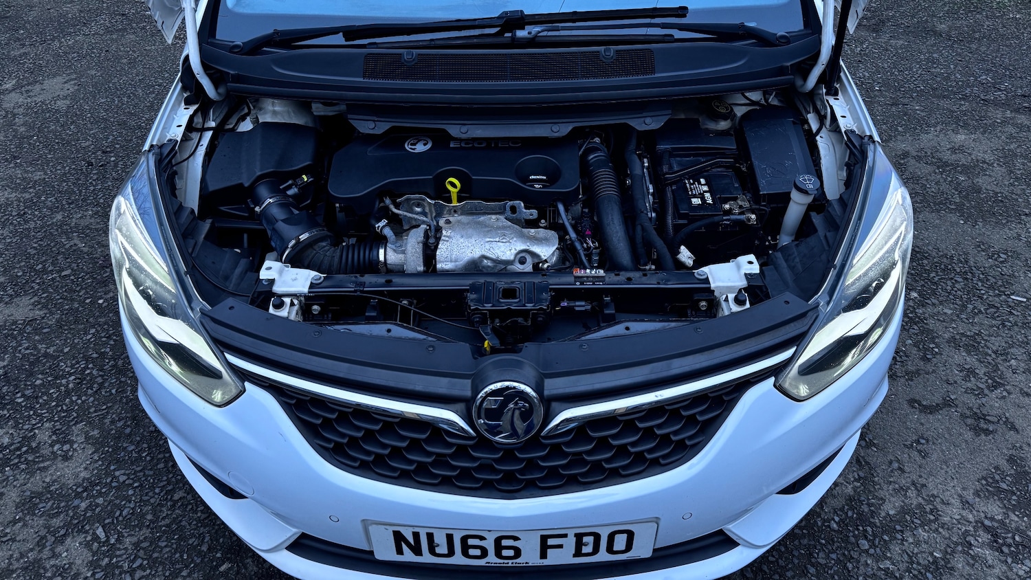 Used Vauxhall Zafira 2016 for sale - 77053551: Photo 33