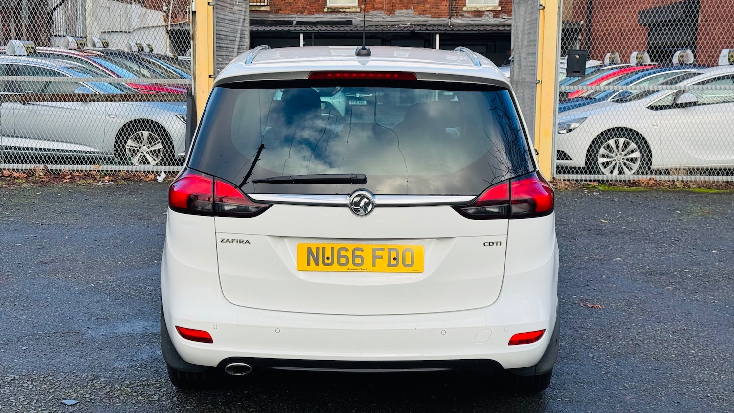 Used Vauxhall Zafira 2016 for sale - 77053551: Photo 8