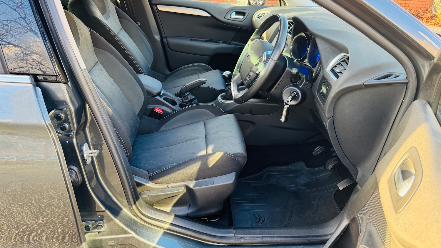 Used Citroen C4 2012 for sale - 77239551: Photo 14