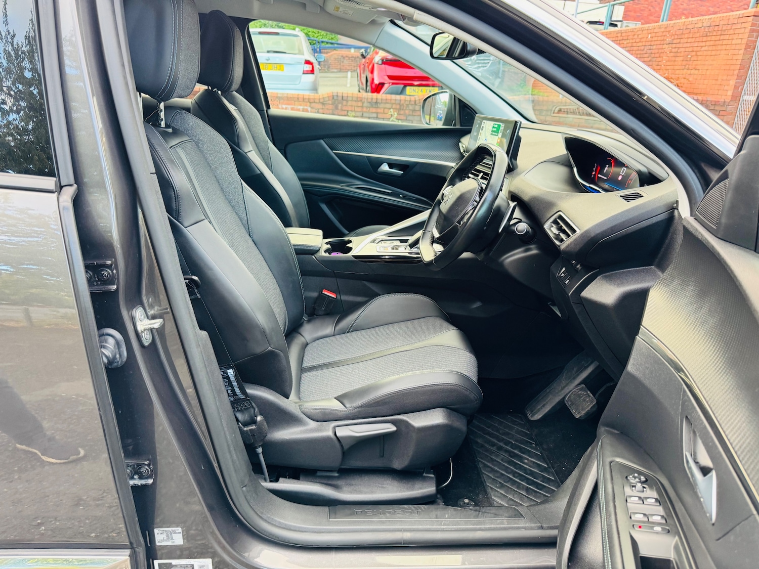 Used Peugeot 3008 2022 for sale - 76919096: Photo 18