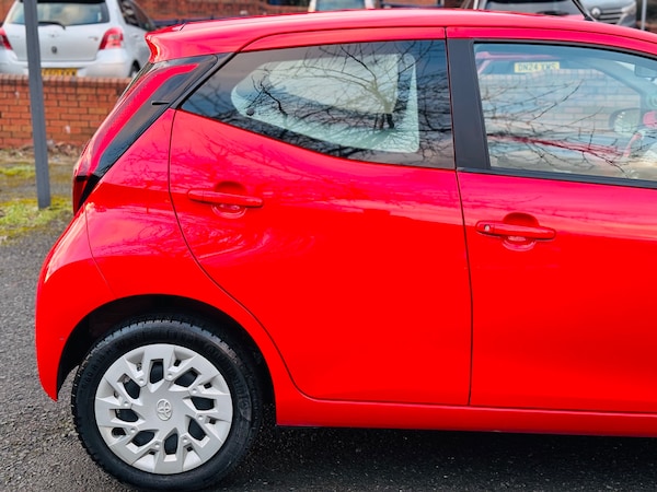 Used Toyota AYGO 2020 for sale - 76204678: Photo 12