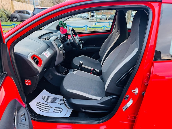Used Toyota AYGO 2020 for sale - 76204678: Photo 16