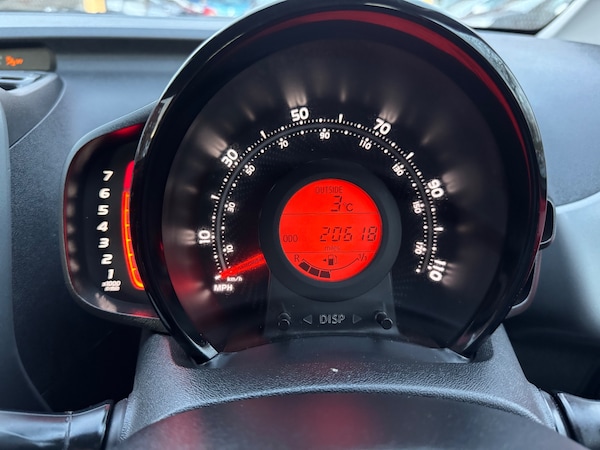 Used Toyota AYGO 2020 for sale - 76204678: Photo 26