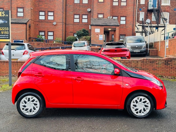 Used Toyota AYGO 2020 for sale - 76204678: Photo 9
