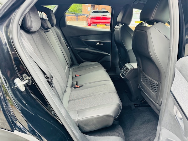 Used Peugeot 3008 2017 for sale - 76204700: Photo 18