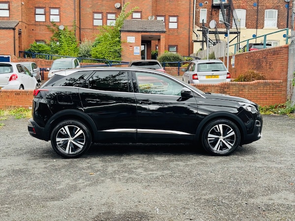 Used Peugeot 3008 2017 for sale - 76204700: Photo 9