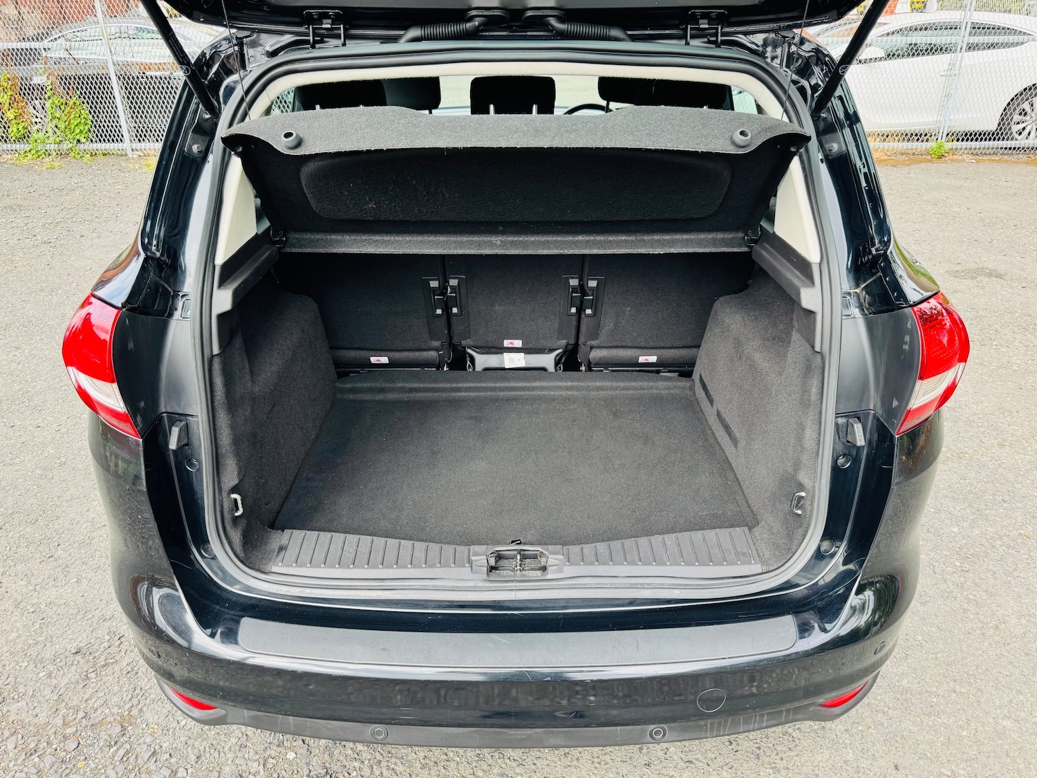 Used Ford C-Max 2019 for sale - 76204699: Photo 27