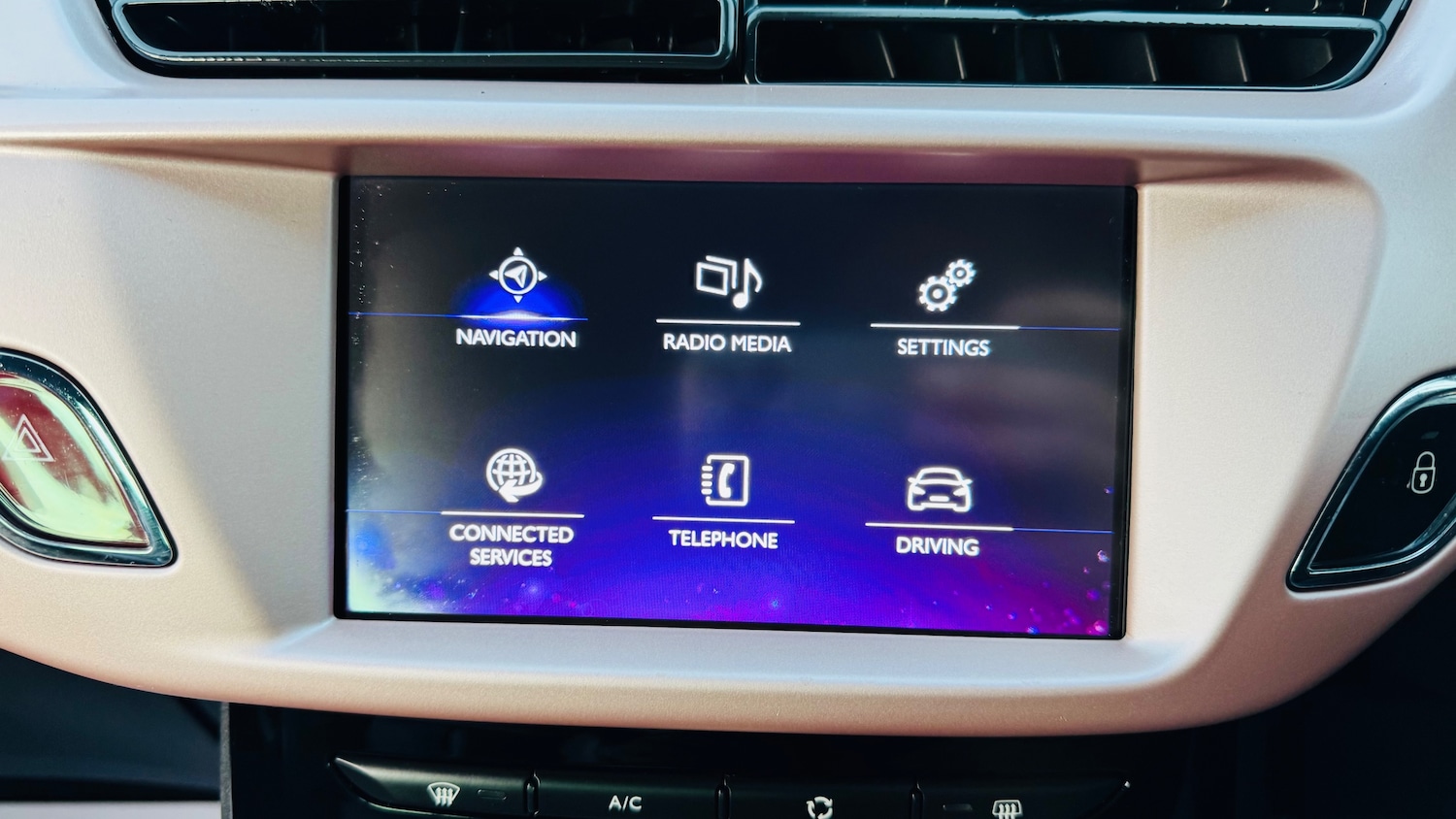 Used DS Automobiles DS 3 2017 for sale - 77053550: Photo 26