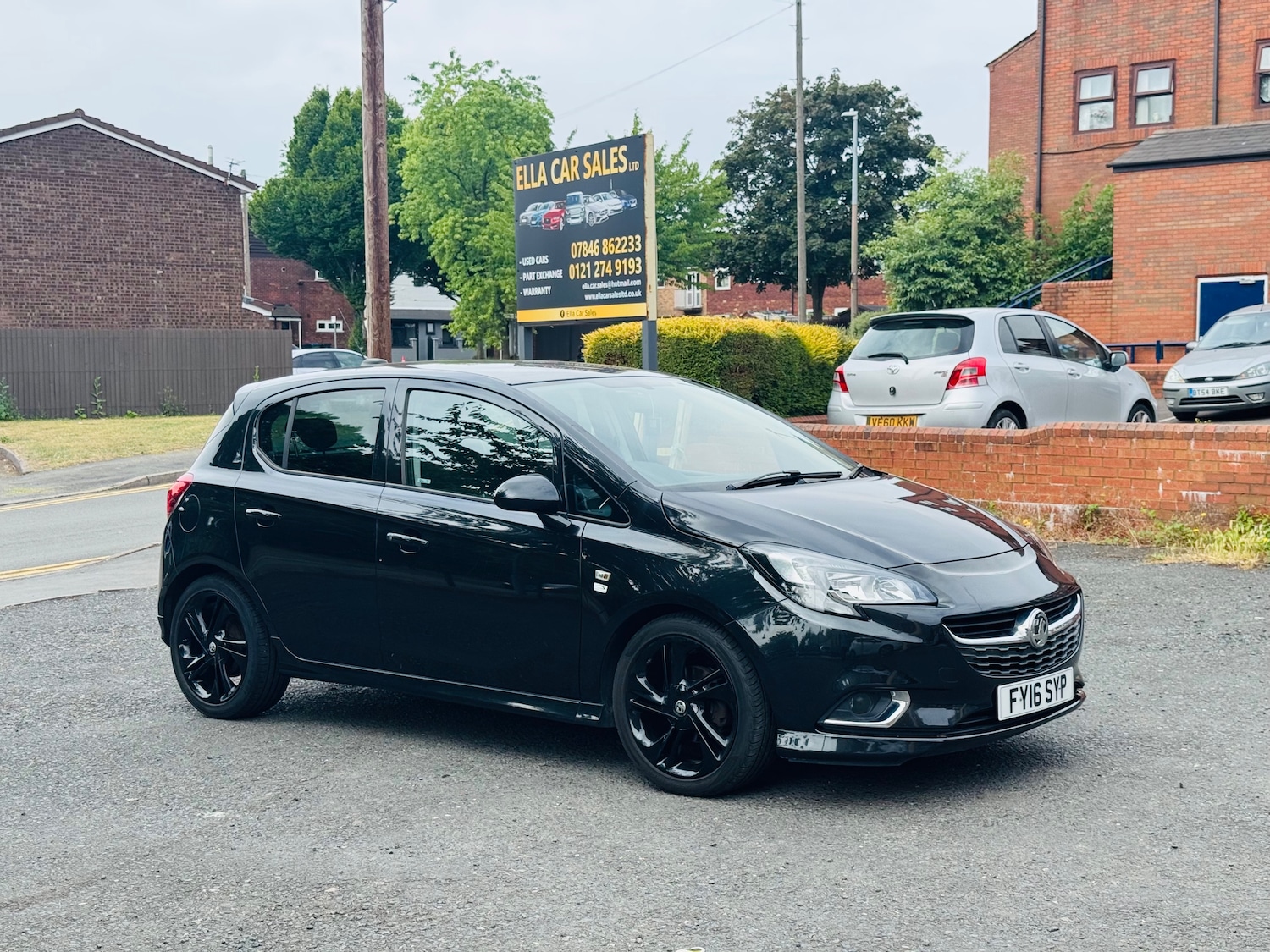 Used Vauxhall Corsa 2016 for sale - 76204680: Photo 1