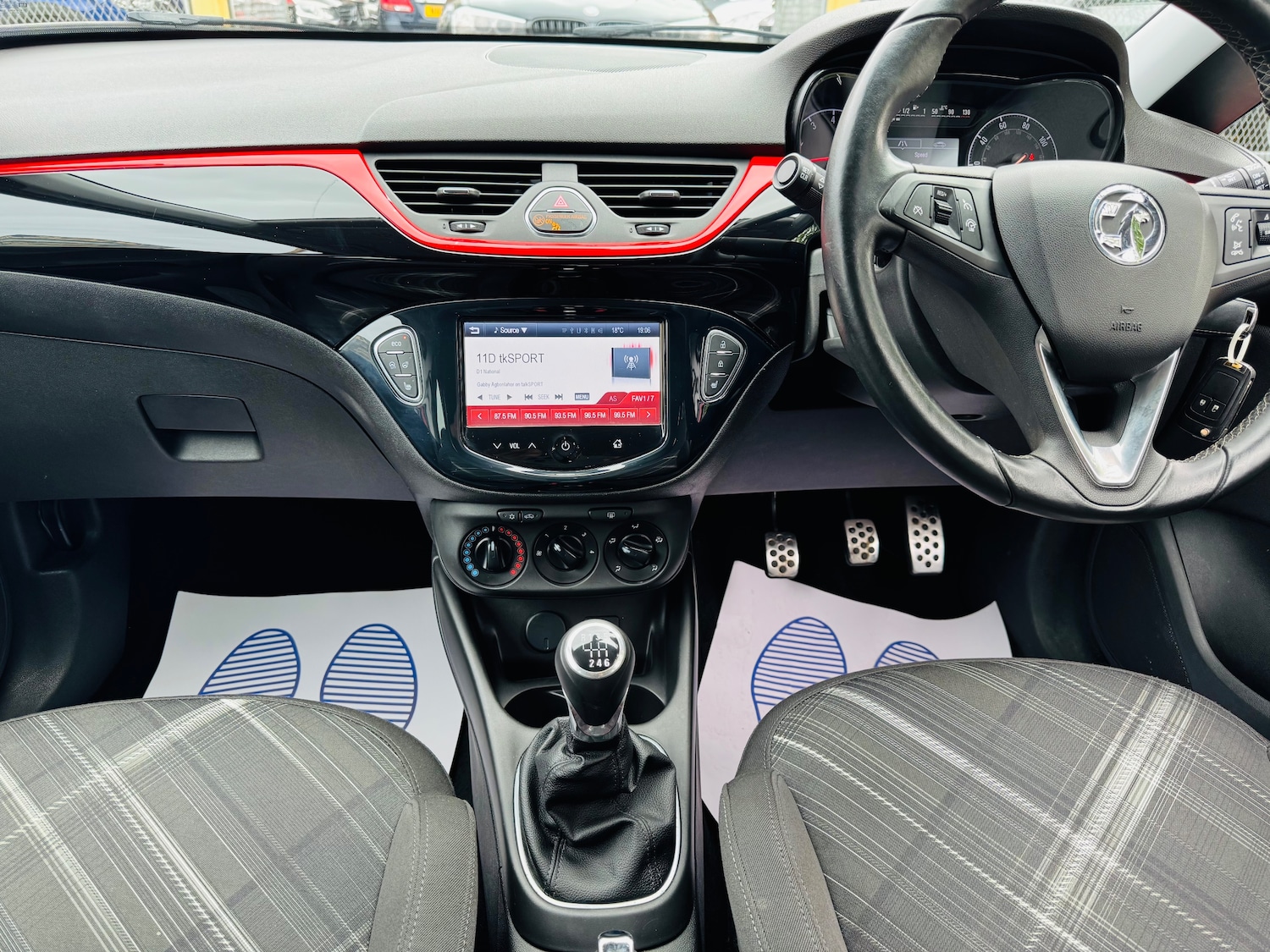 Used Vauxhall Corsa 2015 for sale - 76204686: Photo 19