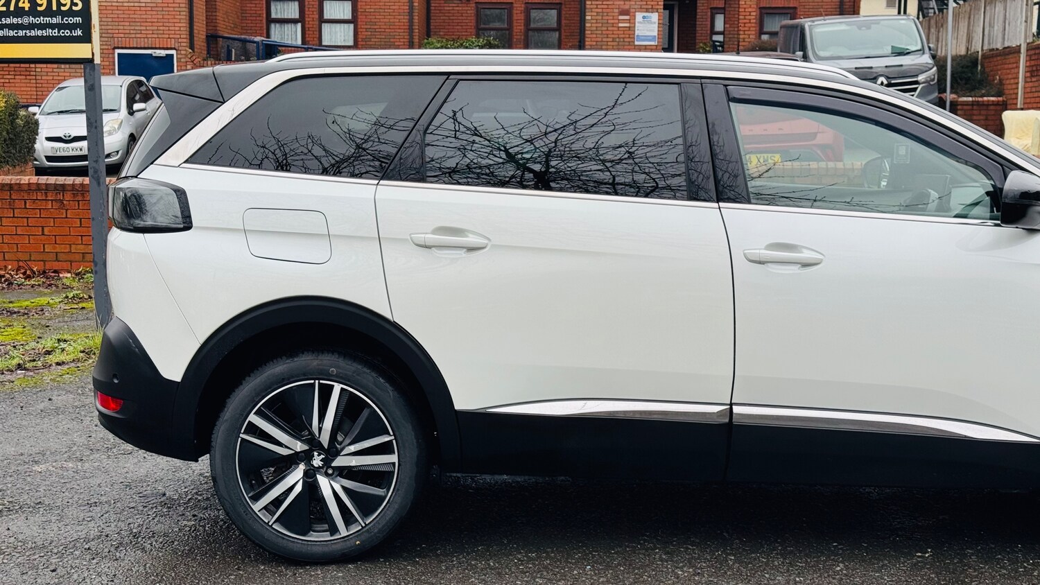 Used Peugeot 5008 2023 for sale - 77506083: Photo 10