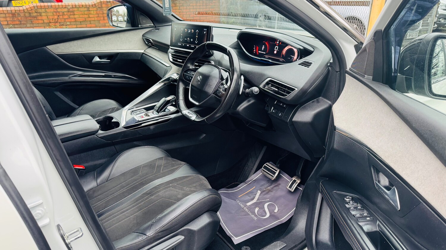 Used Peugeot 5008 2023 for sale - 77506083: Photo 13