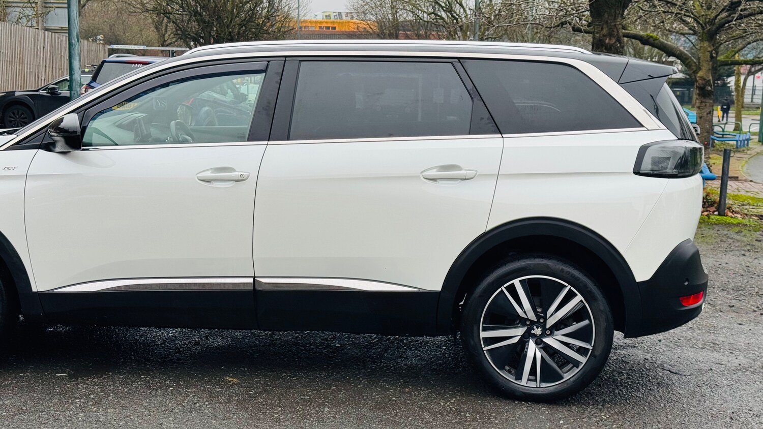 Used Peugeot 5008 2023 for sale - 77506083: Photo 15