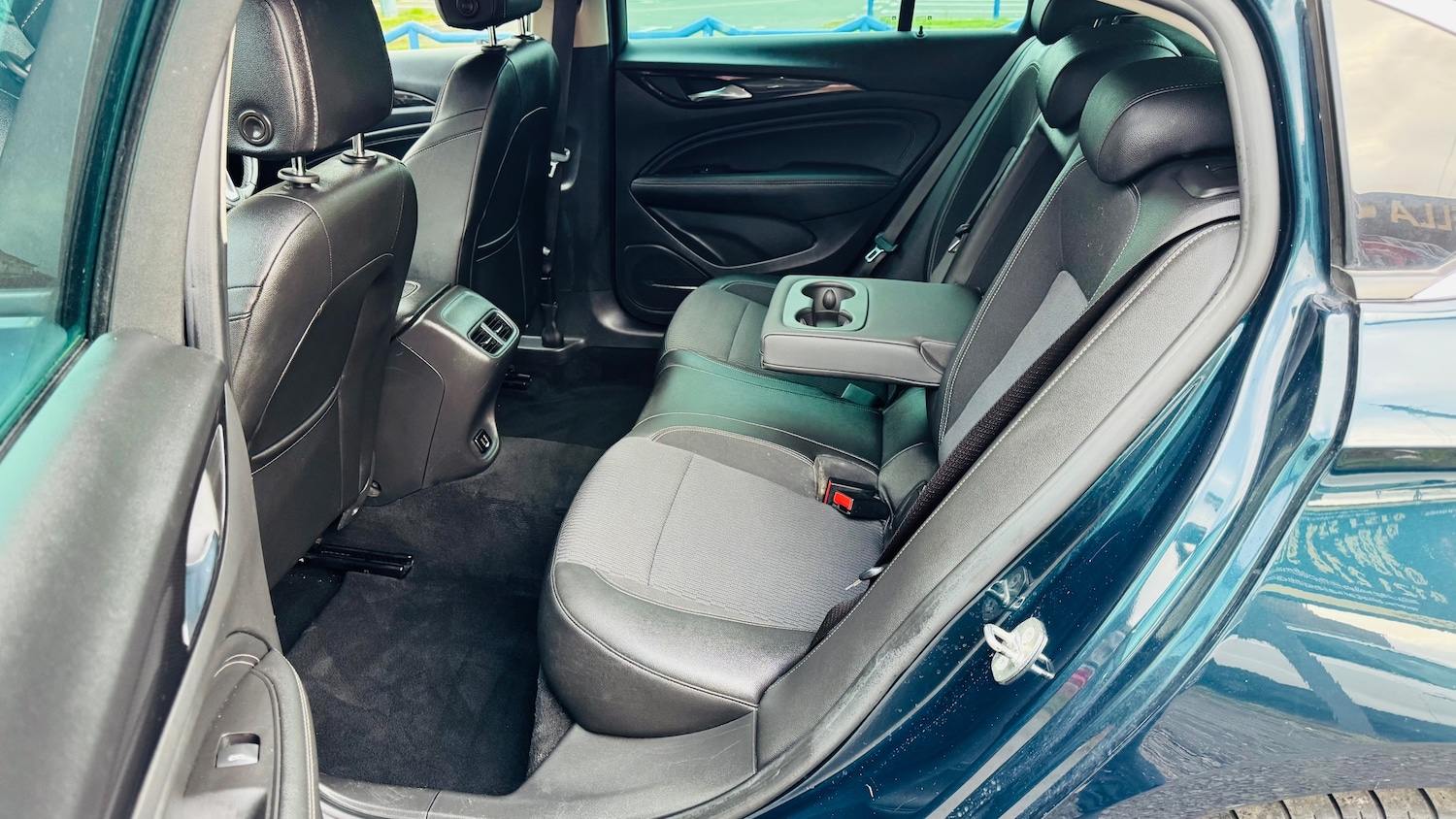 Used Vauxhall Insignia 2017 for sale - 78039467: Photo 19