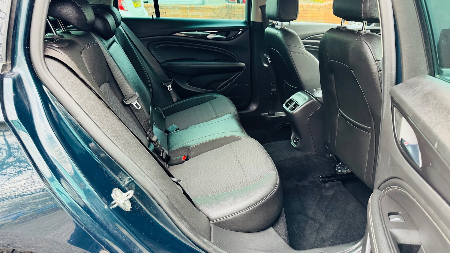 Used Vauxhall Insignia 2017 for sale - 78039467: Photo 20