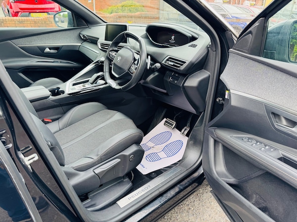 Used Peugeot 3008 2019 for sale - 74757261: Photo 16
