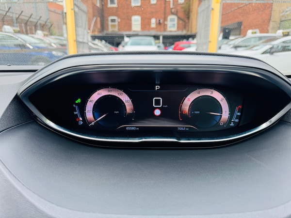 Used Peugeot 3008 2019 for sale - 74757261: Photo 28