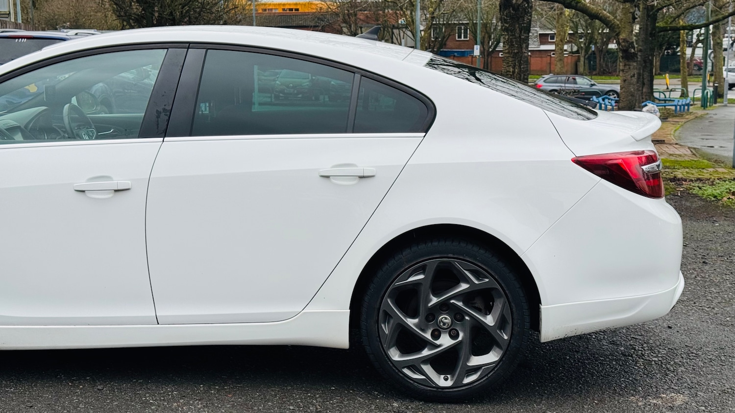 Used Vauxhall Insignia 2017 for sale - 77307760: Photo 11