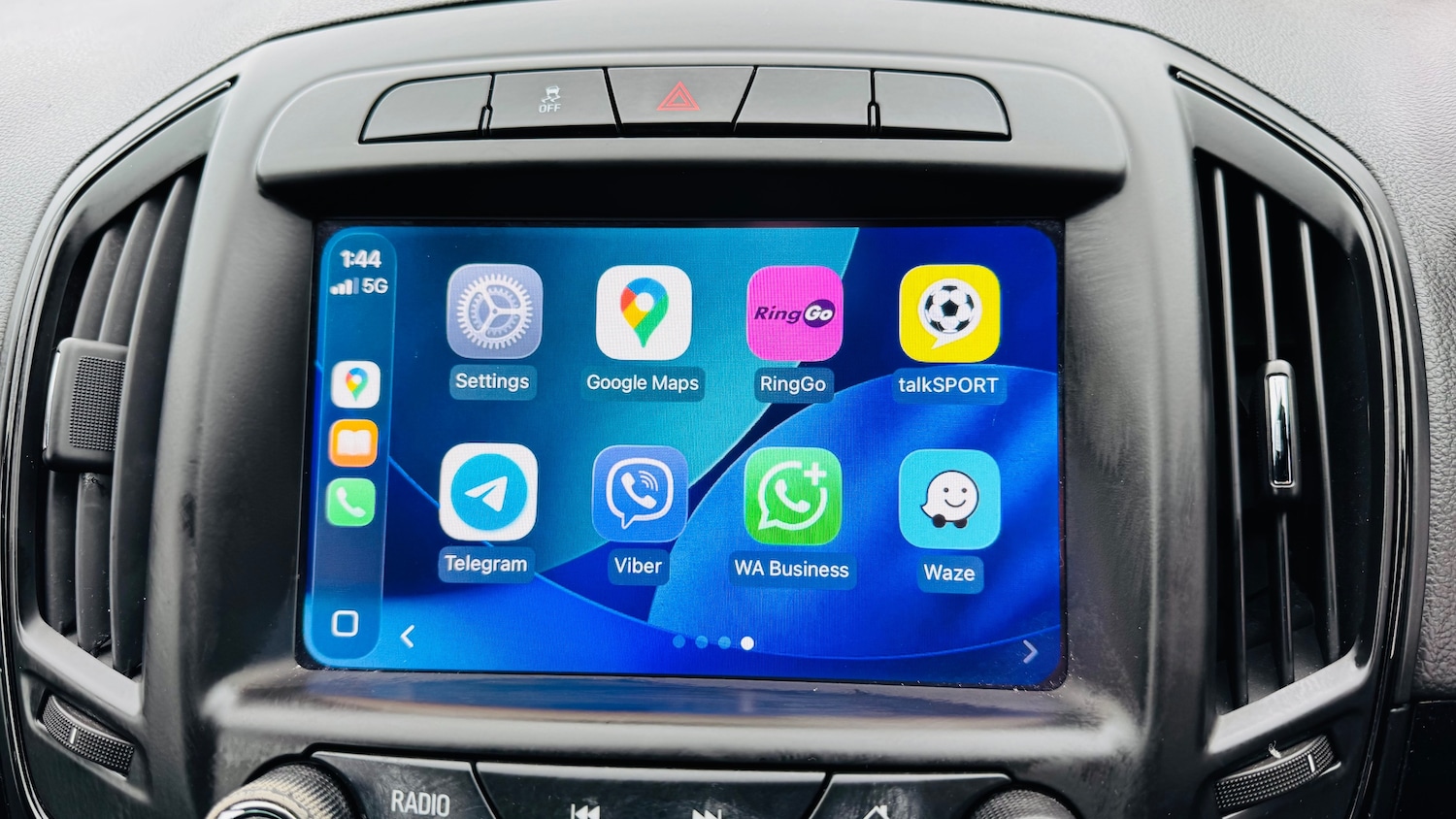 Used Vauxhall Insignia 2017 for sale - 77307760: Photo 22