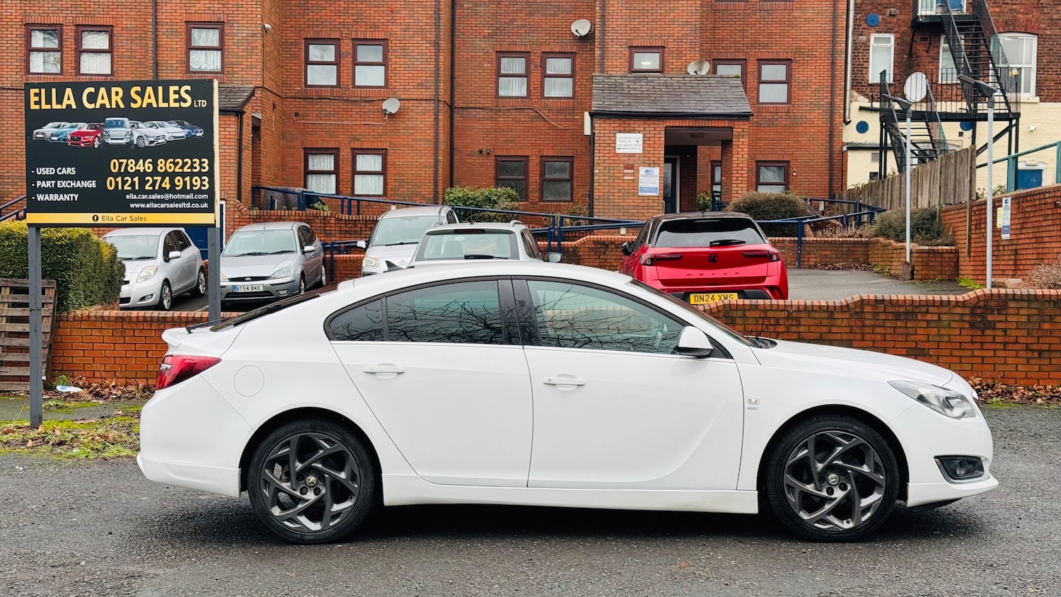 Used Vauxhall Insignia 2017 for sale - 77307760: Photo 8