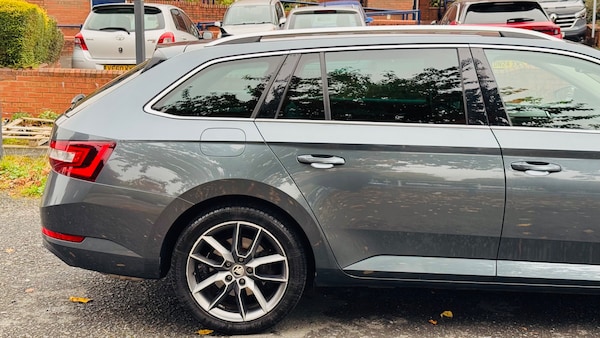 Used Skoda Superb 2019 for sale - 76274513: Photo 14