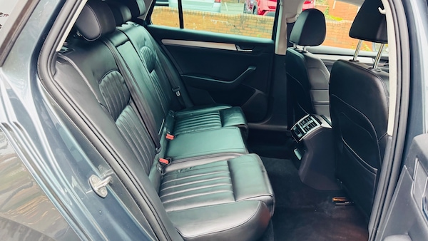 Used Skoda Superb 2019 for sale - 76274513: Photo 21
