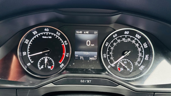 Used Skoda Superb 2019 for sale - 76274513: Photo 27