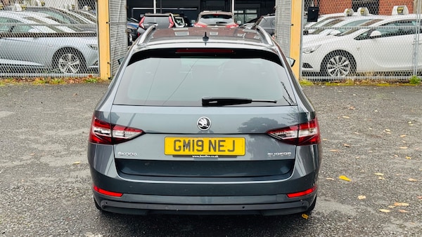 Used Skoda Superb 2019 for sale - 76274513: Photo 8