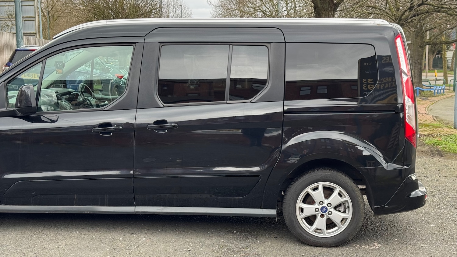 Used Ford Grand Tourneo Connect 2016 for sale - 77654090: Photo 13