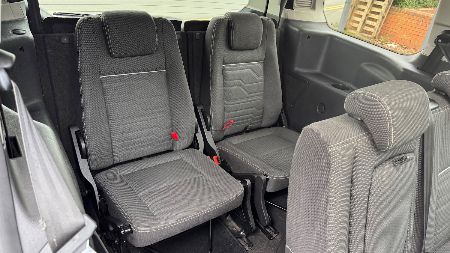 Used Ford Grand Tourneo Connect 2016 for sale - 77654090: Photo 22