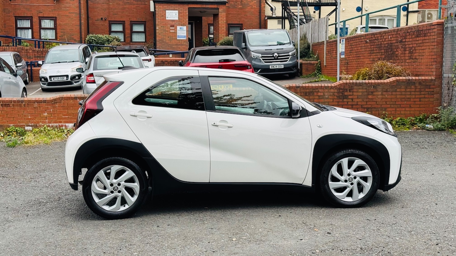 Used Toyota Aygo X 2022 for sale - 76919074: Photo 10