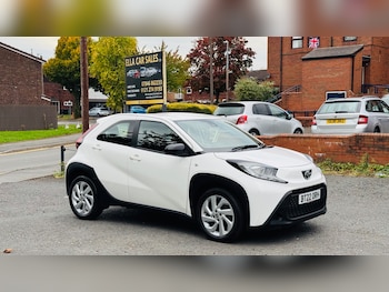 2022 (22) - 1.0 VVT-i Pure 5dr Auto