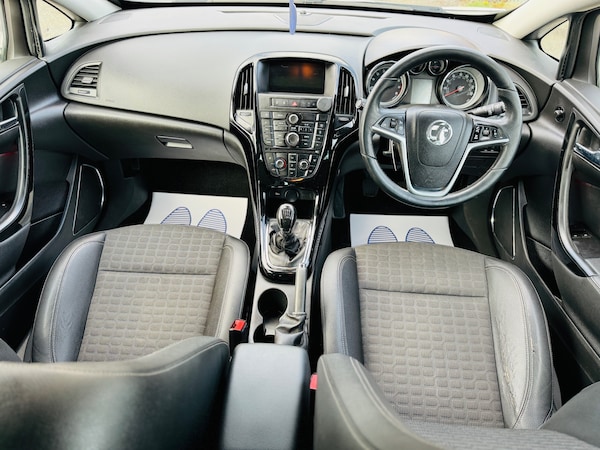 Used Vauxhall Astra 2015 for sale - 75085027: Photo 19