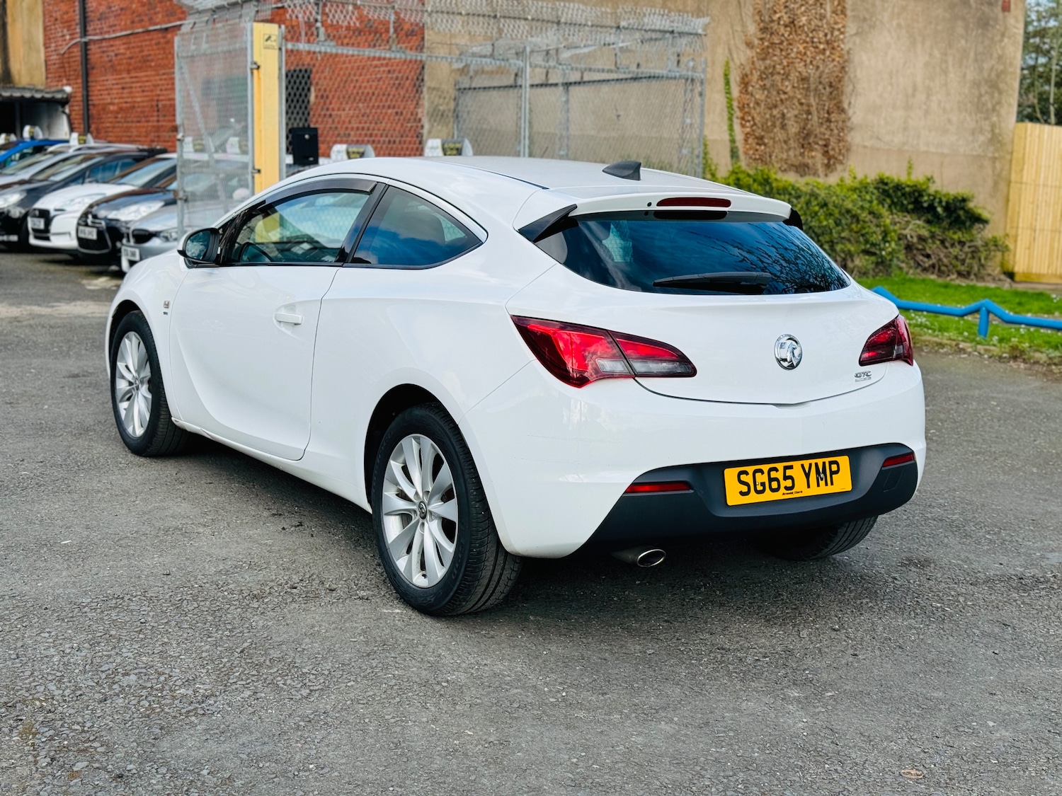 Vehicle 5