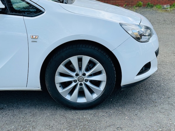 Used Vauxhall Astra 2015 for sale - 75085027: Photo 9