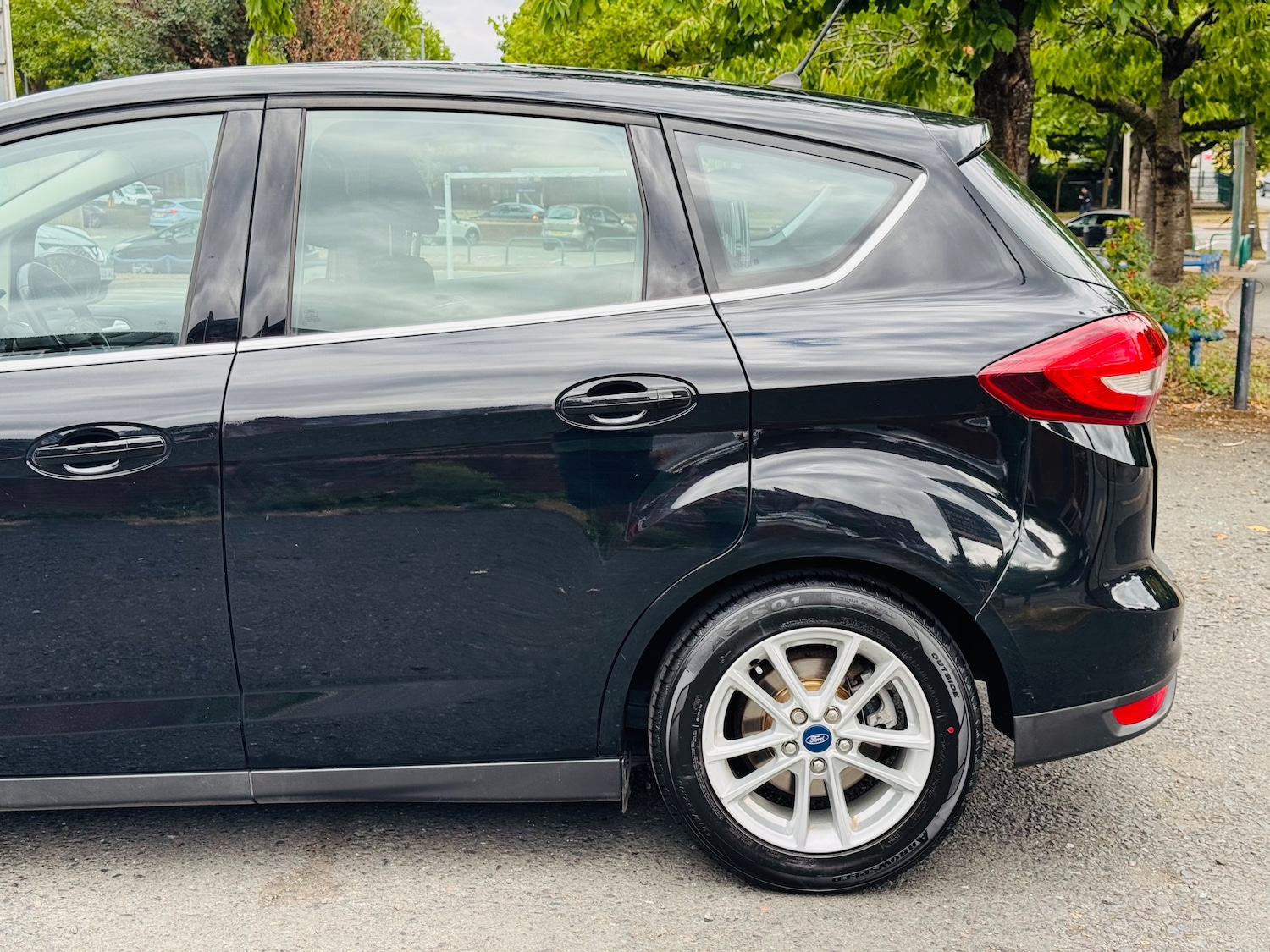 Used Ford C-Max 2019 for sale - 76919087: Photo 12