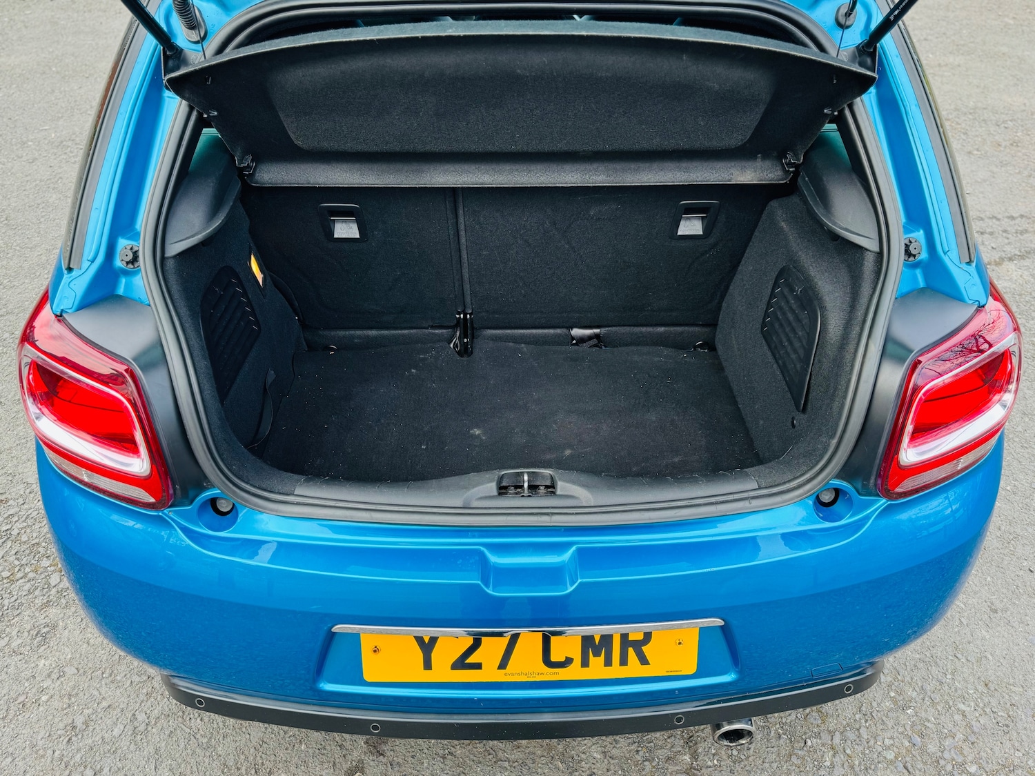 Vehicle 29