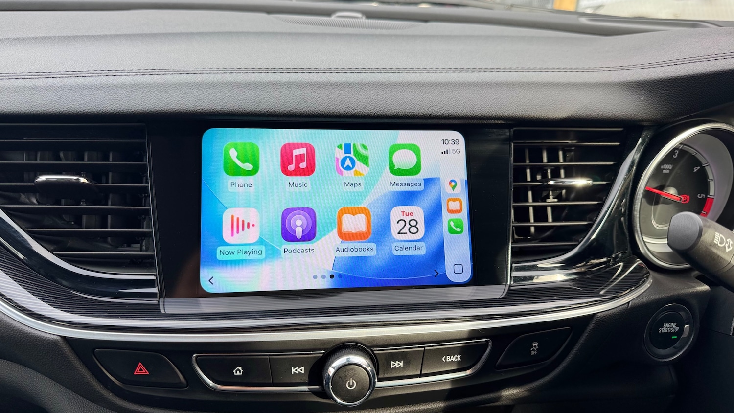 Used Vauxhall Insignia 2017 for sale - 76395570: Photo 28