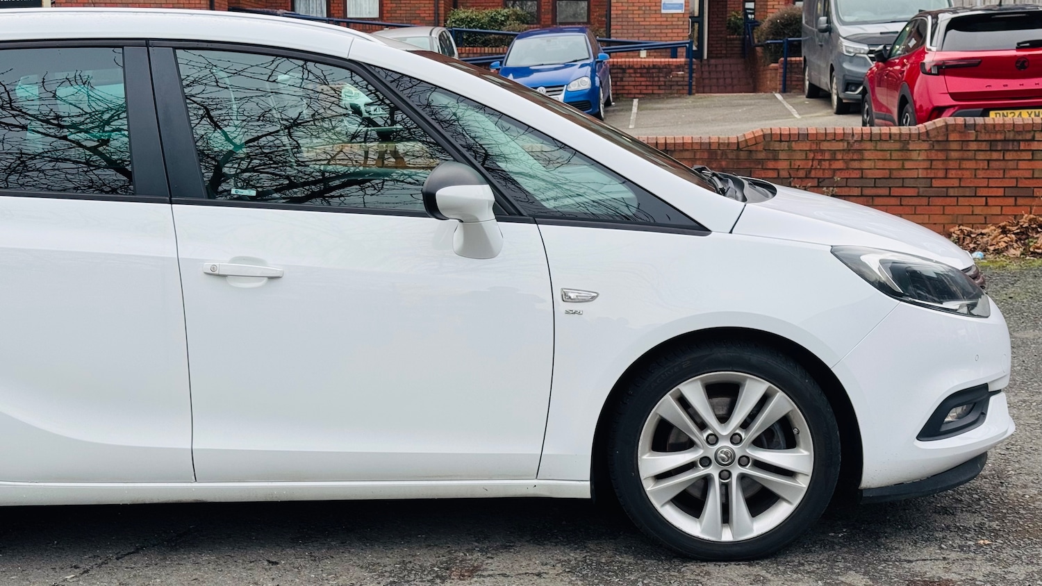Used Vauxhall Zafira 2017 for sale - 77560744: Photo 11