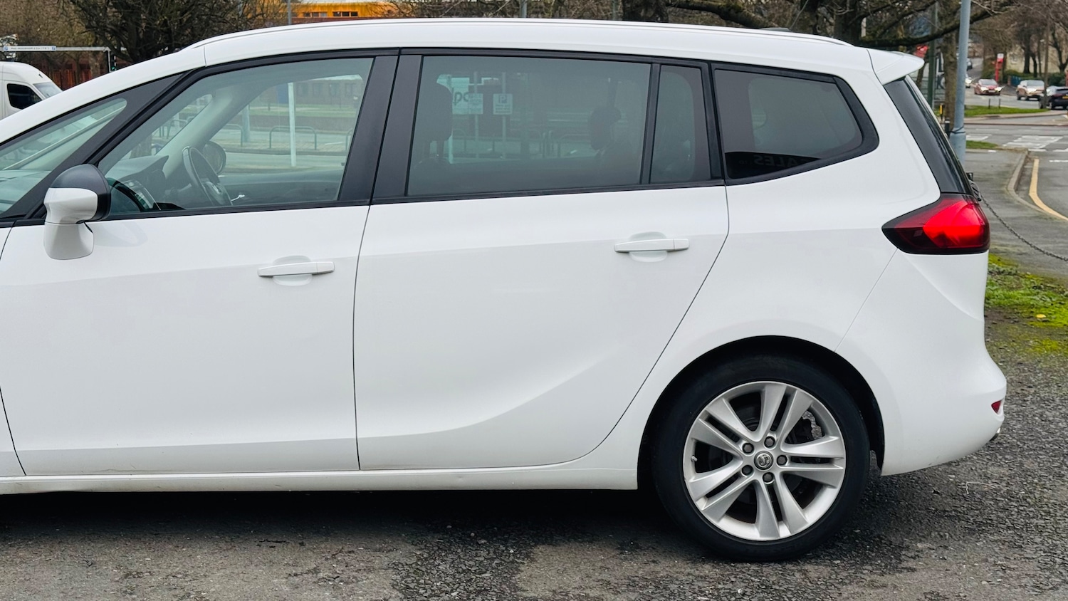 Used Vauxhall Zafira 2017 for sale - 77560744: Photo 15