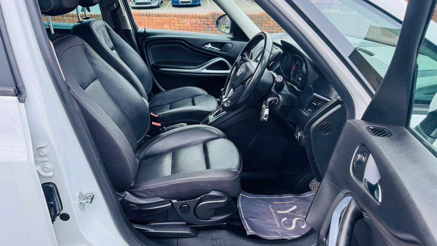 Used Vauxhall Zafira 2017 for sale - 77560744: Photo 20