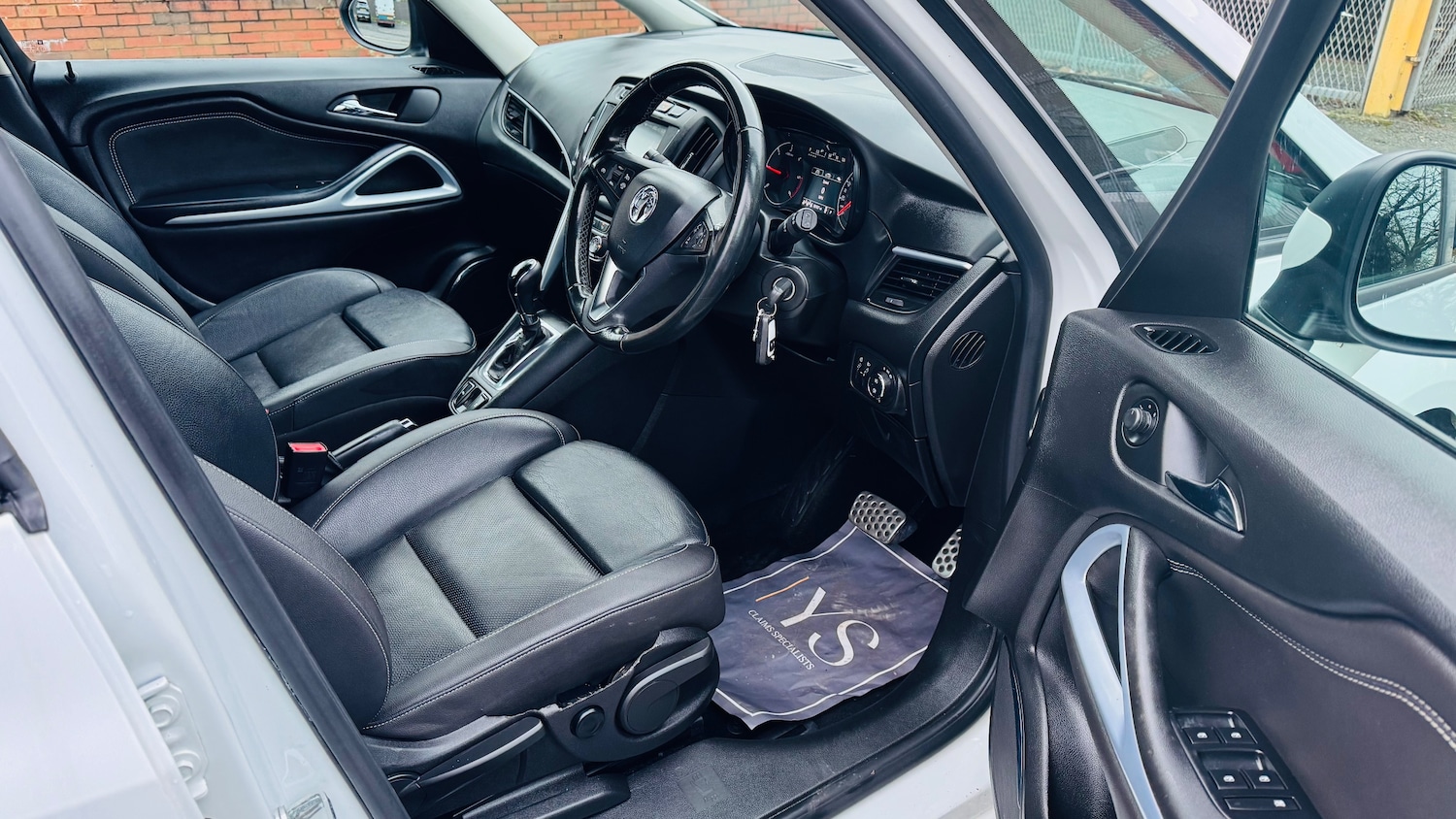 Used Vauxhall Zafira 2017 for sale - 77560744: Photo 21
