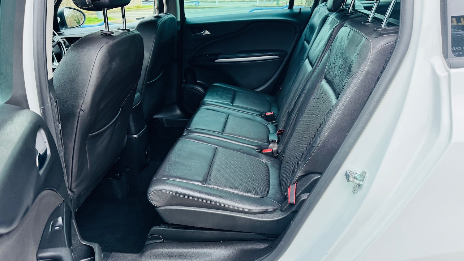 Used Vauxhall Zafira 2017 for sale - 77560744: Photo 24