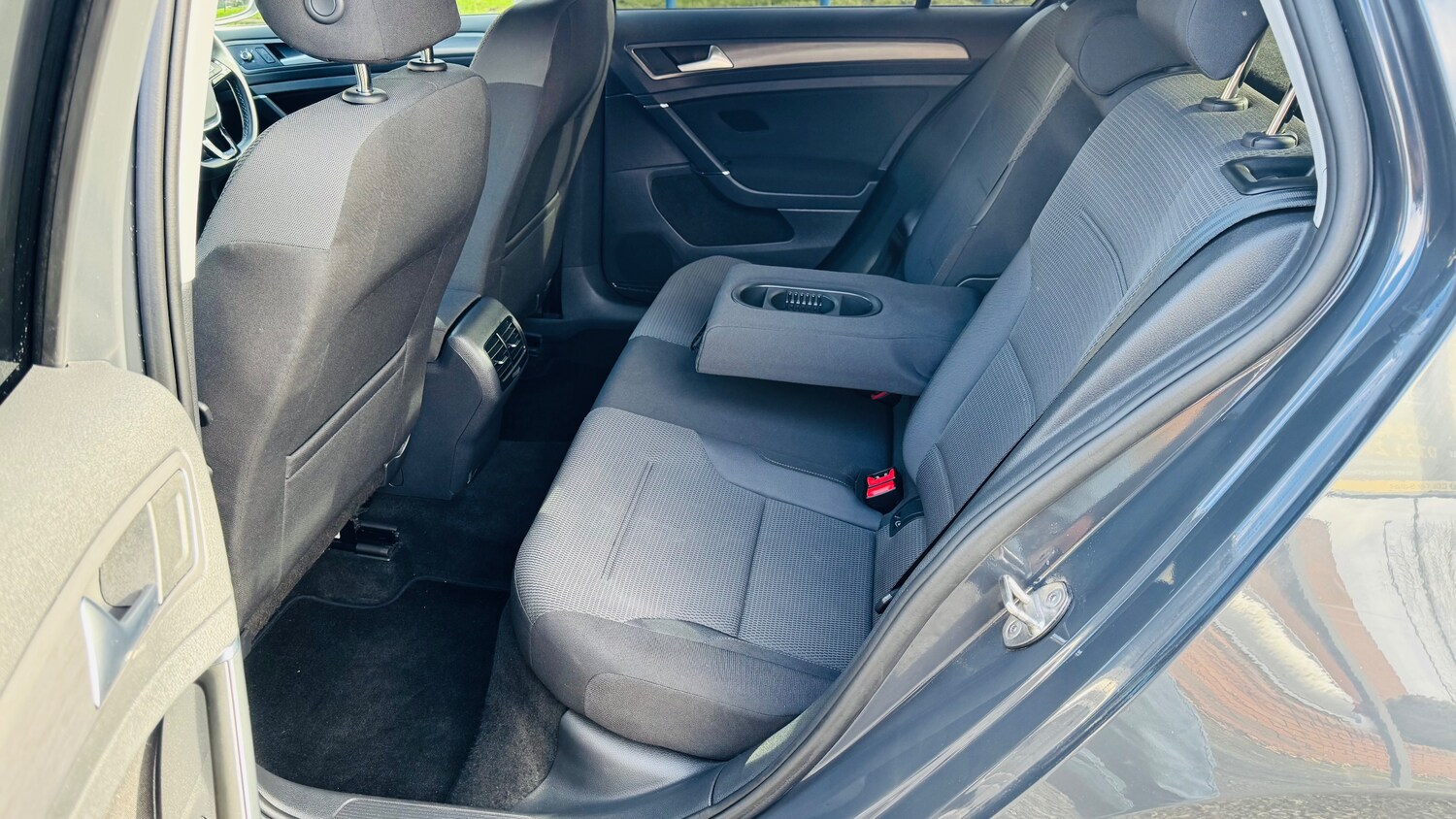 Used Volkswagen Golf 2020 for sale - 77576569: Photo 18